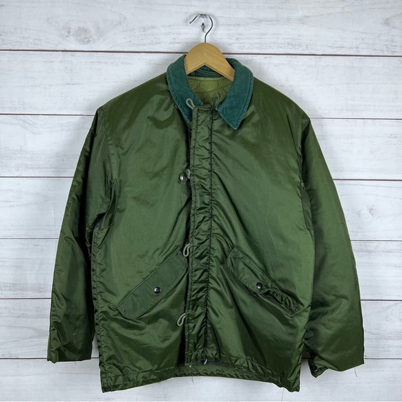 Vintage 1980s Alpha Industries Impermeable Military Jacket Small